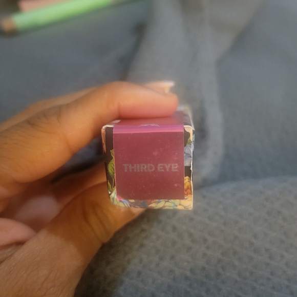 Makeup - Picture 7 of 11